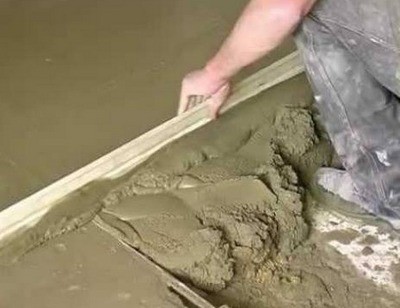 Бетонный пол в гараже - заливка и покрытие стяжки от начала до конца (пол, раствор) Бетонный пол в гараже - заливка и покрытие стяжки от начала до конца