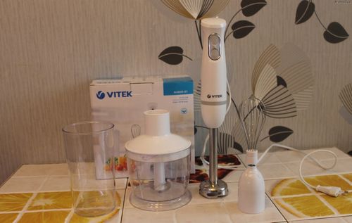 Блендеры Vitek (72 фото): отзывы о стационарной модели мощностью 600 Вт
