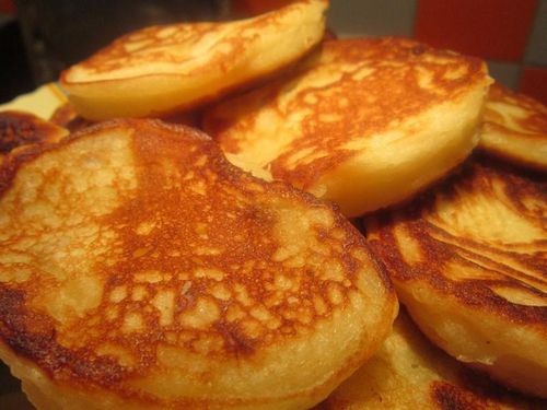 Быстрые оладьи: вкусный рецепт оладушек, фото на скорую руку, на дрожжах за 5 минут как приготовить, на быстродействующих (оладья, вкусный) Быстрые оладьи: вкусный рецепт оладушек, фото на скорую руку, на дрожжах за 5 минут как приготовить, на быстродействующих