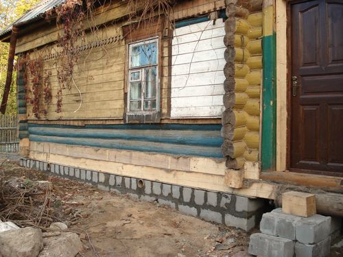 Как поднять потолок в деревянном доме: способы поднятия, видео (потолок, дом, высота) Как поднять потолок в деревянном доме: способы поднятия, видео