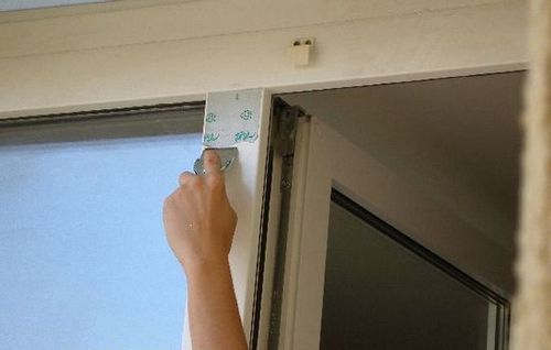 Как проще всего снять (удалить) защитную пленку с пластиковых окон (пленка, окно) Как проще всего снять (удалить) защитную пленку с пластиковых окон