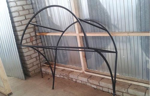 Как сделать козырек над крыльцом своими руками - требования, устройство и технология изготовления