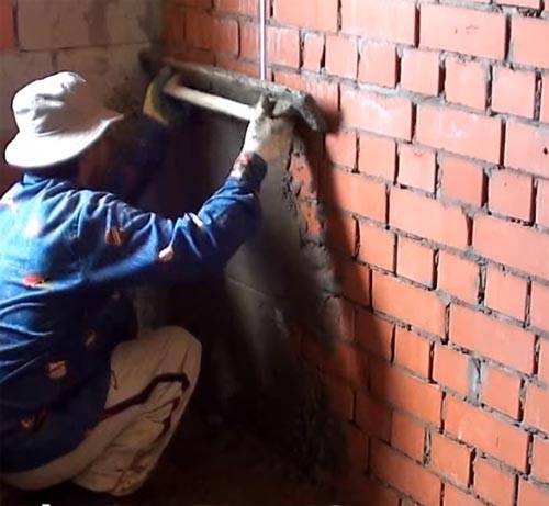 Как штукатурить стены своими руками новичку, видео и фото