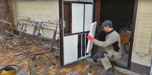 Как утеплить входную металлическую дверь в квартире и частном доме