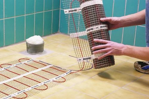 Какой теплый пол лучше под плитку: разбор лучших вариантов (система, пол) Какой теплый пол лучше под плитку: разбор лучших вариантов