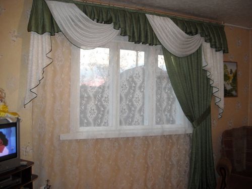 Короткие шторы (63 фото): шторы до подоконника в спальню, гостиную, занавески в комнату, варианты в интерьере 2018 (штора, короткий) Короткие шторы (63 фото): шторы до подоконника в спальню, гостиную, занавески в комнату, варианты в интерьере 2018