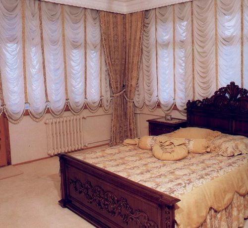 Короткие шторы (63 фото): шторы до подоконника в спальню, гостиную, занавески в комнату, варианты в интерьере 2018 (штора, короткий) Короткие шторы (63 фото): шторы до подоконника в спальню, гостиную, занавески в комнату, варианты в интерьере 2018