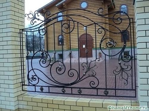 Красивые заборы для частных домов: фото и креативные идеи (забор, конструкция) Красивые заборы для частных домов: фото и креативные идеи