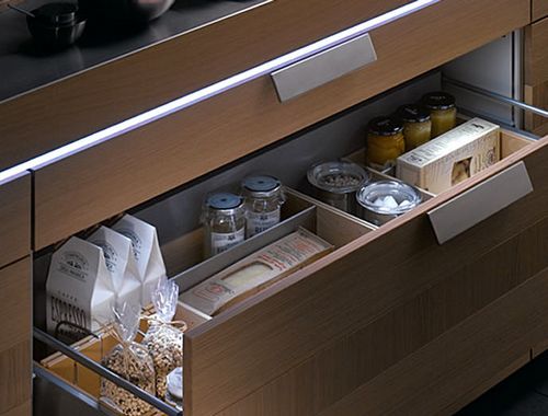 Мебельные светильники: подключение и установка встраиваемых светодиодных моделей под шкафы, подсветка для мебели (светильник, свет) Мебельные светильники: подключение и установка встраиваемых светодиодных моделей под шкафы, подсветка для мебели