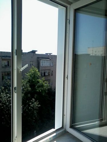 Не плотно закрывается пластиковое окно, что делать?