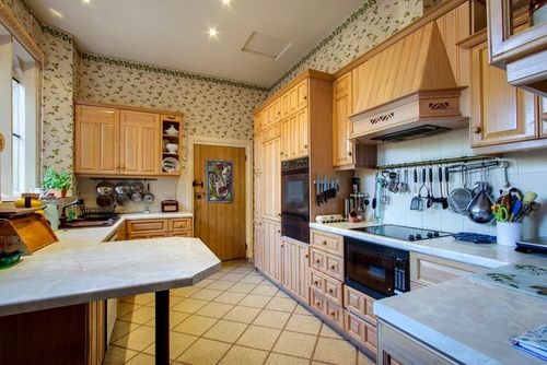 Обои для кухни: фото современных идей 2017-2018, критерии выбора
