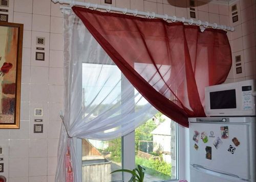 Органза для штор фото: ламбрекен, как сшить тюль своими руками, цветы для занавесок на кухню, в зал, красивый дизайн, пошив, видео (штора, органзы, ткань) Органза для штор фото: ламбрекен, как сшить тюль своими руками, цветы для занавесок на кухню, в зал, красивый дизайн, пошив, видео