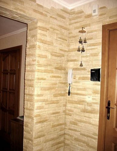 Отделка прихожей декоративным камнем и обоями: фото (камень, декоративный) Отделка прихожей декоративным камнем и обоями: фото