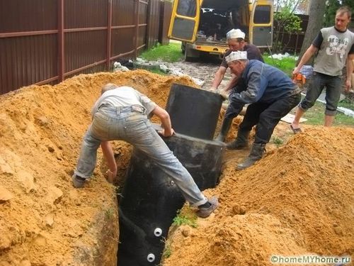Пластиковый кессон для скважины: как выбрать и установить (кессон, пластиковый) Пластиковый кессон для скважины: как выбрать и установить
