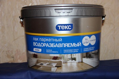 Покрытие лаком деревянного пола - как сделать самому