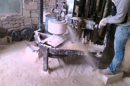 Раковины из натурального и искусственного камня: плюсы и минусы