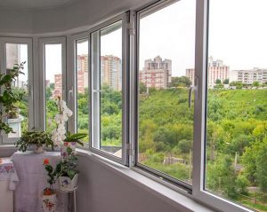 Реализация совмещения балкона с комнатой: что и как делать? (балкон, остекление, окно) Реализация совмещения балкона с комнатой: что и как делать?