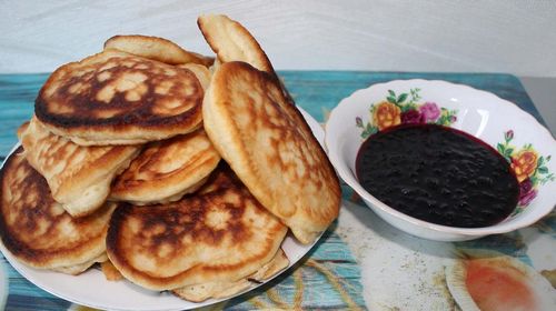 Рецепт пышных оладушек на молоке без дрожжей: фото и как приготовить, как сделать разрыхлитель, как готовить (оладушек, молока) Рецепт пышных оладушек на молоке без дрожжей: фото и как приготовить, как сделать разрыхлитель, как готовить
