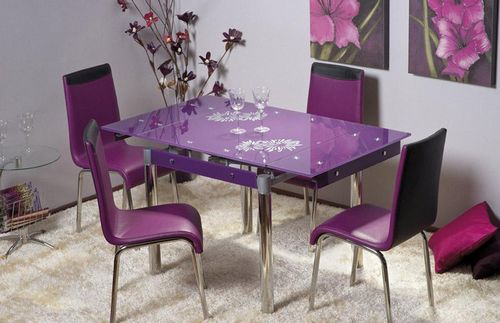 Стеклянный раздвижной кухонный стол (75 фото): овальная столешница для кухни (стол, кухня, столешница) Стеклянный раздвижной кухонный стол (75 фото): овальная столешница для кухни