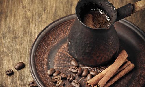Типы рожковых кофеварок: рейтинг профессиональных рожковых кофемашин для дома