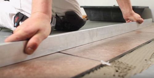Укладка плитки на пол своими руками: фото, видео инструкция (плитка, укладка) Укладка плитки на пол своими руками: фото, видео инструкция