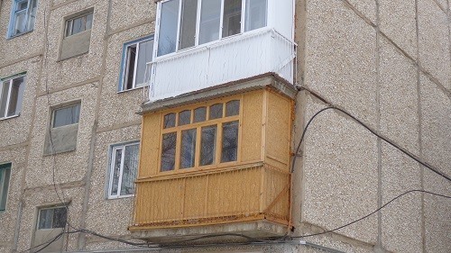 Установка балконных рам: инструменты, подготовка, этапы работы