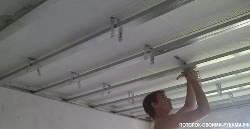 Выравнивание потолка своими руками