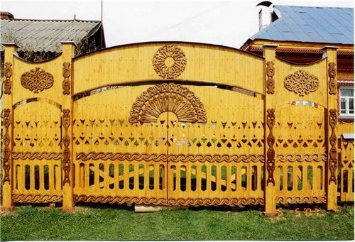 Забор своими руками из профнастила. Как построить из дерева, декоративный. Фото (забор, заборчик) Забор своими руками из профнастила. Как построить из дерева, декоративный. Фото