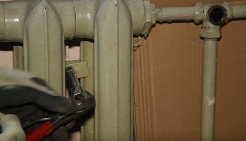 Замена батарей отопления в квартире своими руками: фото и видео инструкция (труба, батарея) Замена батарей отопления в квартире своими руками: фото и видео инструкция